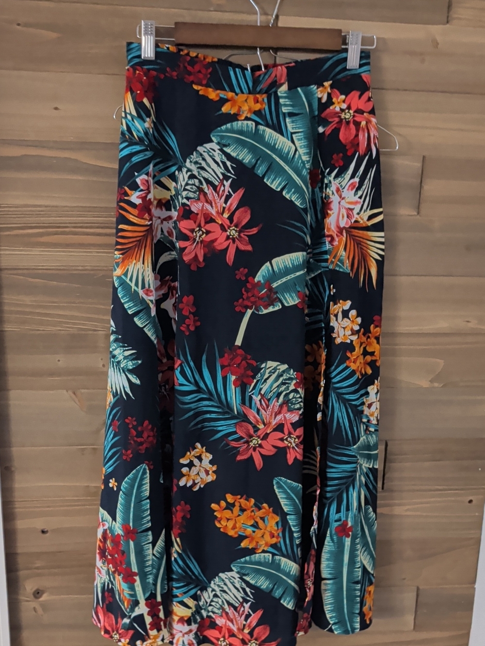 Shein Women’s Navy Floral Maxi Swim Cover-Up Skirt Size M